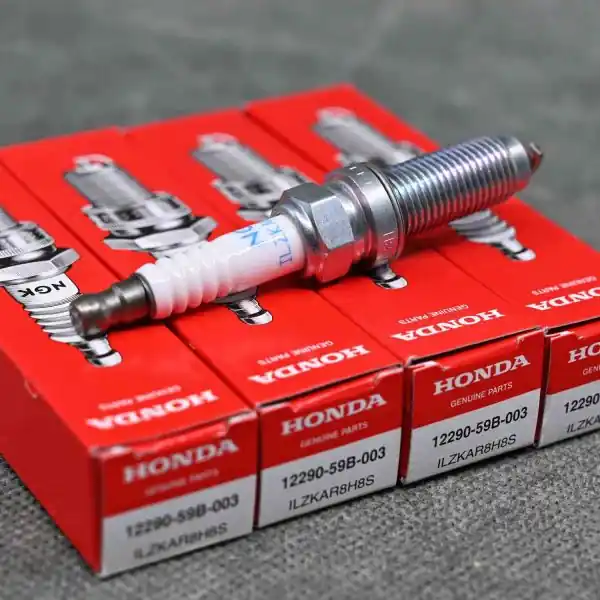 Nie przegap OEM świece zapłonowe K20C1 Civic 10gen 17-22 TypeR FK8 K20C1 (zestaw 4 sztuk)