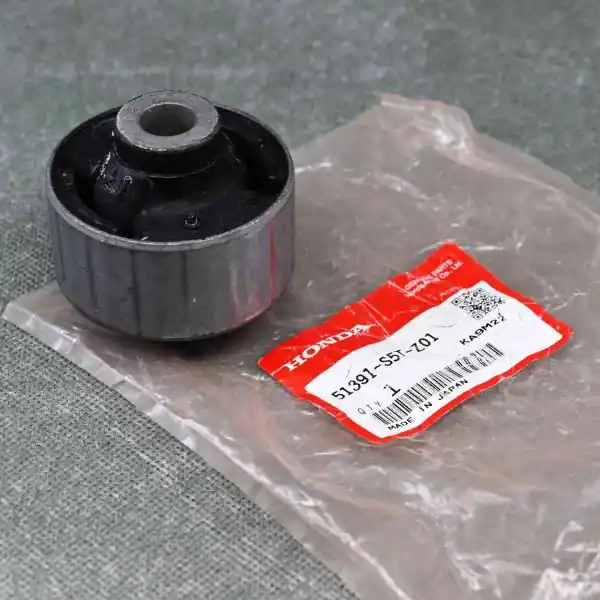 Ostatnia szansa OEM tuleja wahacza przedniego dolnego Civic 7gen 01-05 HB