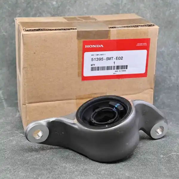 Sprawdź teraz OEM tuleja wahacza przedniego TYLNA PRAWA Civic 8gen 06-11 TypeR FN2 K20Z4