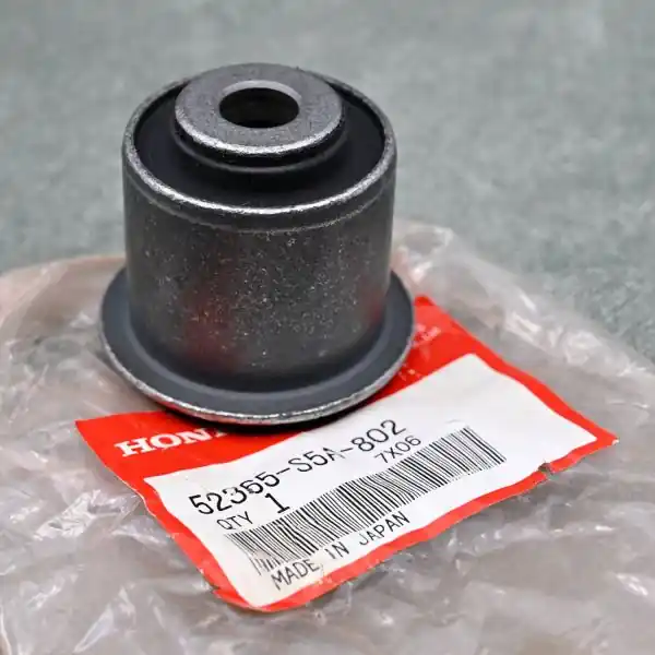 Ostatnie sztuki OEM tuleja zwrotnicy Civic 7gen 01-05 D14, D16, D17