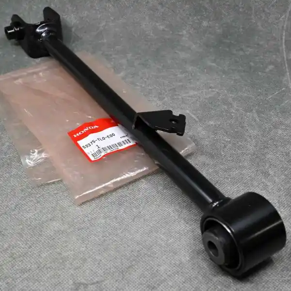 Nowy OEM wahacz tylny dolny LEWY Accord 8gen 08-15