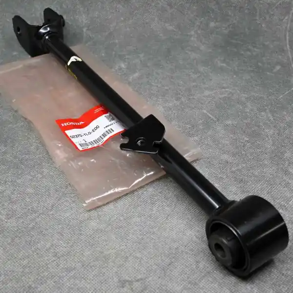 Dodaj do koszyka OEM wahacz tylny dolny PRAWY Accord 8gen 08-15