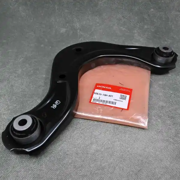 Popularny OEM wahacz tylny PRAWY bananek Civic 10gen 17-22 TypeR FK8 K20C1