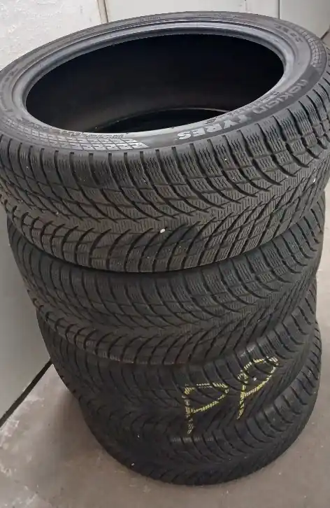 Najlepsza cena Opony zimowe Nokian WR Snowproof 225 R45 19 96V XL