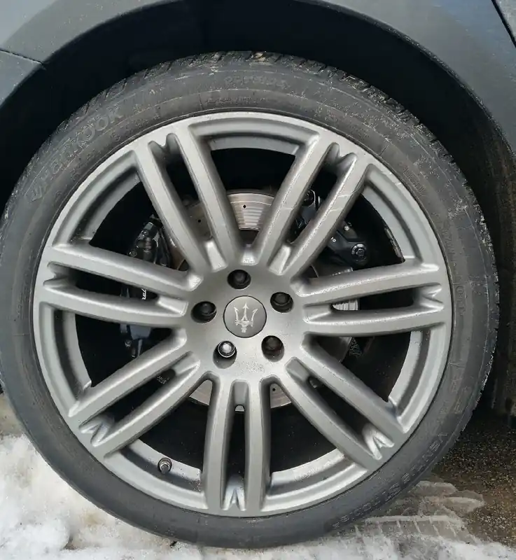 Bezpieczne zakupy Hankook Ventus S1 Noble 2, 285/35/20, dwie opony całoroczne. Jak nowe