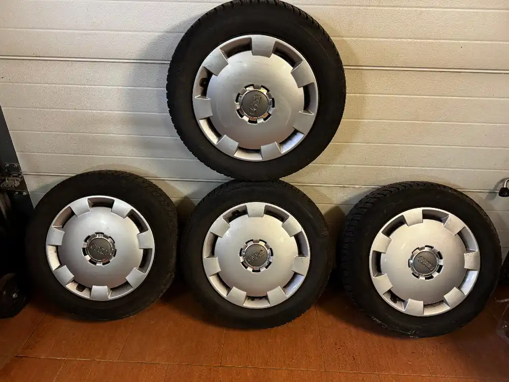 Obniżka ceny Komplet felg z oponami zimowymi.. Oryginalne Audi 5x112 205/55/16!