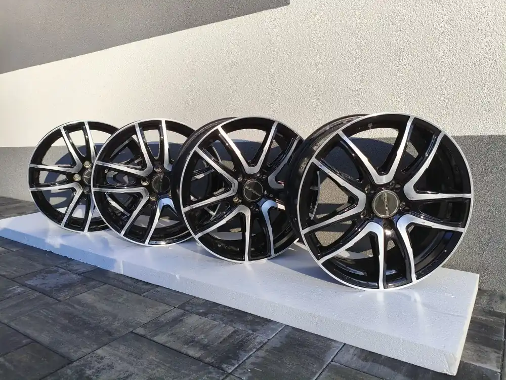 Dostępne od ręki Felgi aluminiowe Proline 5x114.3