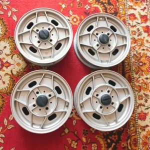 4 NOWE felgi alufelgi 12 cali + dekielki Polski Fiat 126p 126 maluch Dodaj do koszyka