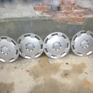 4 Kołpaki audi A3 8P ,lub inne audi 15 CALI bardzo ładne 8E0.601.147a Najlepsza cena