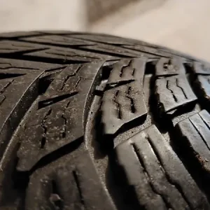 4x Opony Nokian Seasonproof 185/60 R15 Całoroczne Oferta czasowa